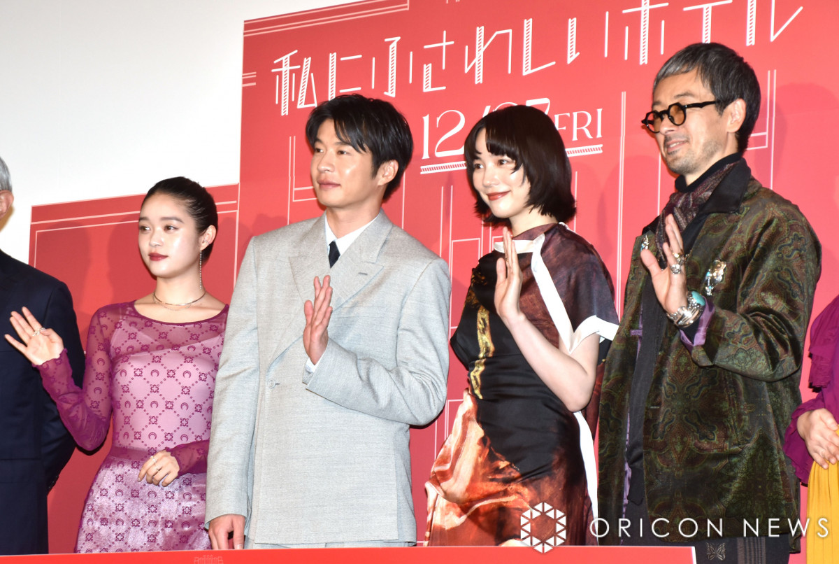 田中圭、“初共演”のんの俳優力に驚き 焼きそばの“盗み食い”を暴露され