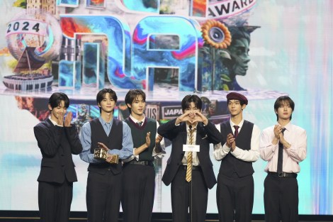 w2024 MAMA AWARDSxuBEST NEW MALE ARTISTv܂TWSiCjCJ ENM Co., Ltd, All Rights 