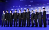 w2024 MAMA AWARDSx̃bhJ[ybgɓoꂵSEVENTEEN(C)ORICON NewS inc. 