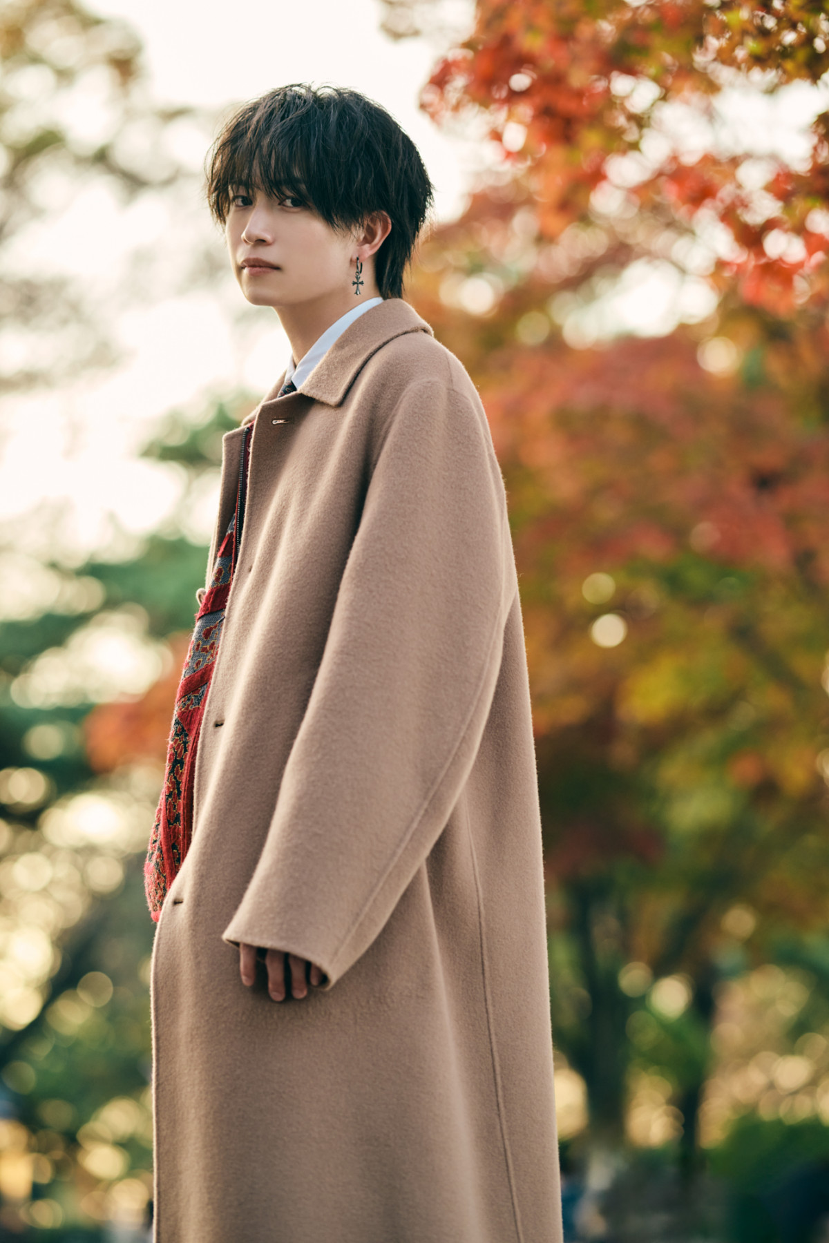 綱啓永、自身初のカレンダーを発売 “つな”節目の27歳で「大事な節目の