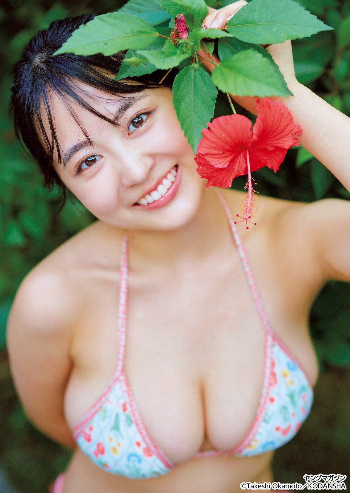 アイコラ岡田結実 画像・写真 | “グラビア界の超逸材”福井梨莉華『ヤンマガ』初表紙に大抜てき 目を疑うほどのグラビア映えボディ披露 1枚目 | ORICON NEWS