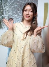 �ʐ^�W�wflos�x�����L�O��ɓo�d�����㓡�^�� (C)ORICON NewS inc. 