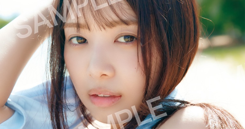 日向坂46濱岸ひより1st写真集、特典ポストカード全6種公開 Tシャツを