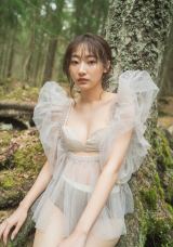 画像・写真 | 武田玲奈、“穴あき”変形水着姿を披露「ほんっと