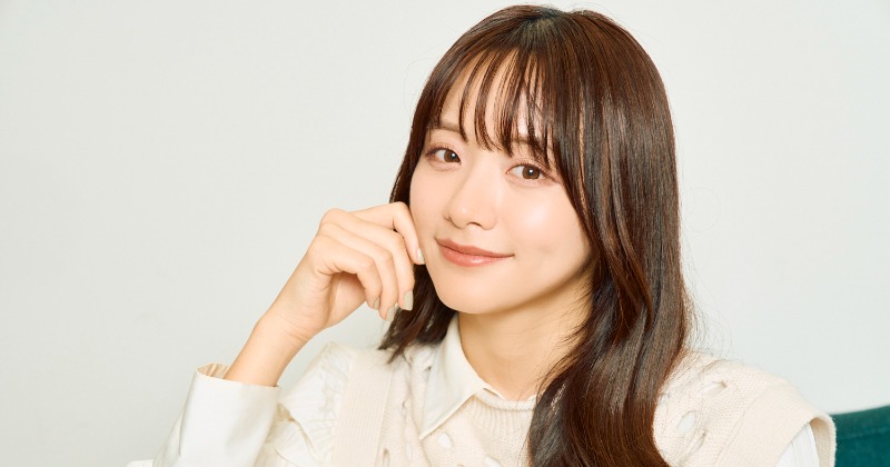 森香澄、“フリルたっぷり”ゴスロリショットにファン悶絶「えぐっ」「お