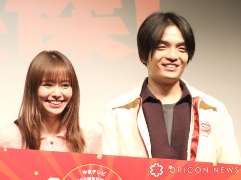 �w�ߘa�̎O�p���I�x�������O�C�x���g�ɏo�Ȃ����i������j�R�{�����A���R�V���iC�jORICON NewS inc. 