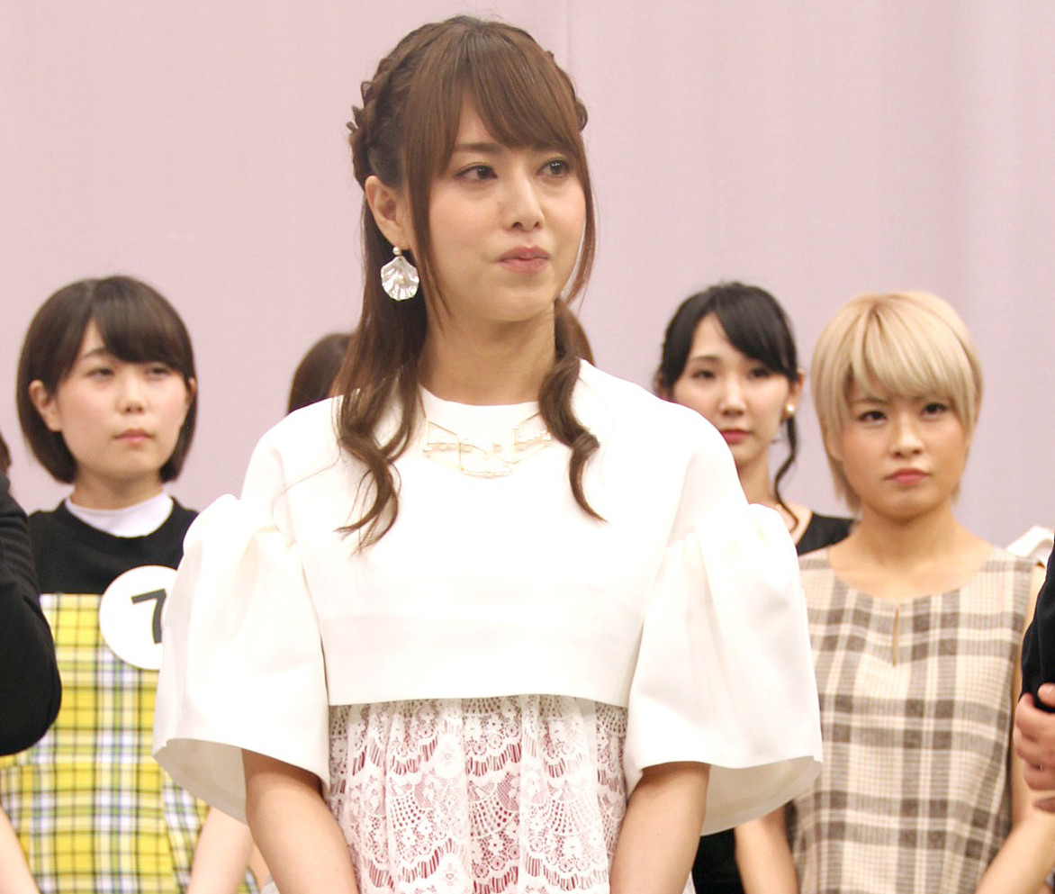 吉沢明歩タイトル　商品イメージ 恵比寿マスカッツの元メンバー”吉沢明歩、22年間所属の事務所退所へ「また新たな気持ちで一歩一歩」 | ORICON NEWS