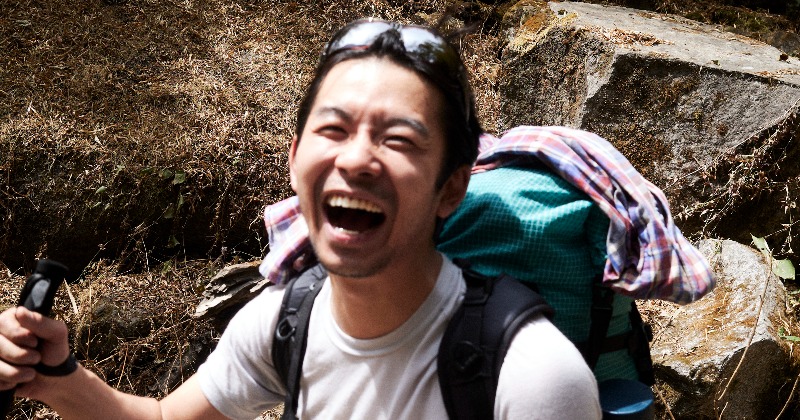 仲野太賀、ネパール秘境で「笑顔」全開ショット公開 “旅本”発売