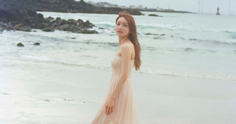 海ページ 後藤真希 写真集特別版2冊 （後藤真希 写真集 flos サイン入り＋