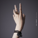 12��11���z�M�̐V�ȁuALL I WANT�v�W���P�b�g 