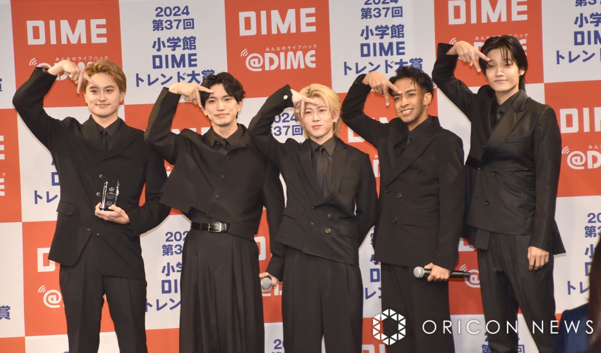 Aぇ! group佐野晶哉、憧れの平泉成と共演で喜び「週1ぐらいでLINEする