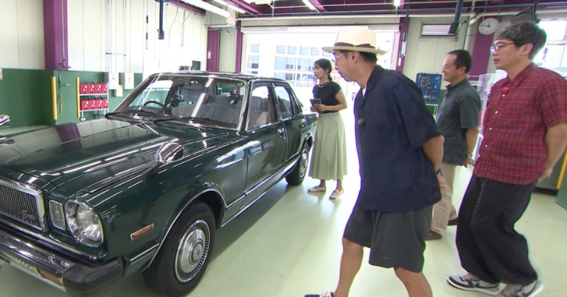 おぎやはぎ、錦織一清の愛車“カスタム費用”に驚がく 36年前の