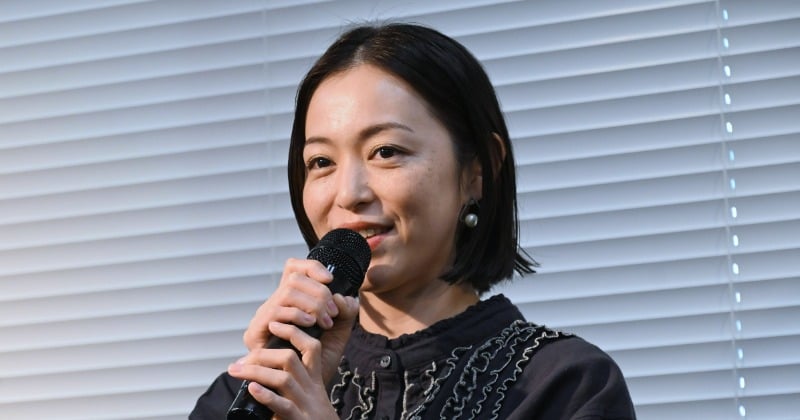 岩佐真悠子、芸能界引…