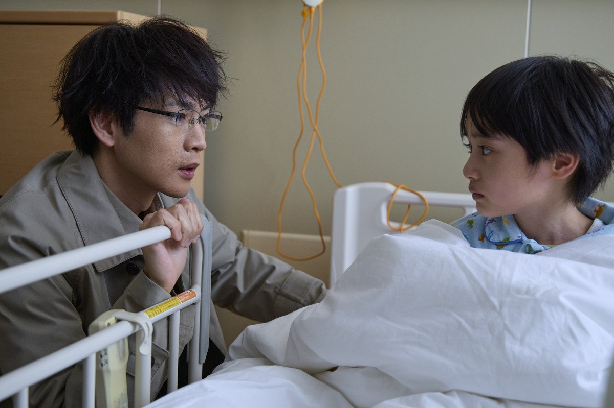 松下洸平、弟の手術を控える兄を励ますが… 『放課後カルテ』第9話