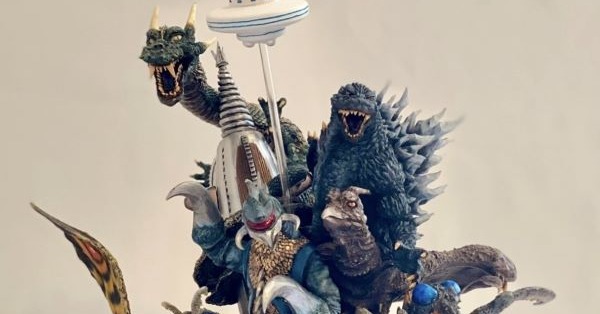 大丸梅田店、福袋に「東宝怪獣」ビジュアル公開 『ゴジラFINAL WARS