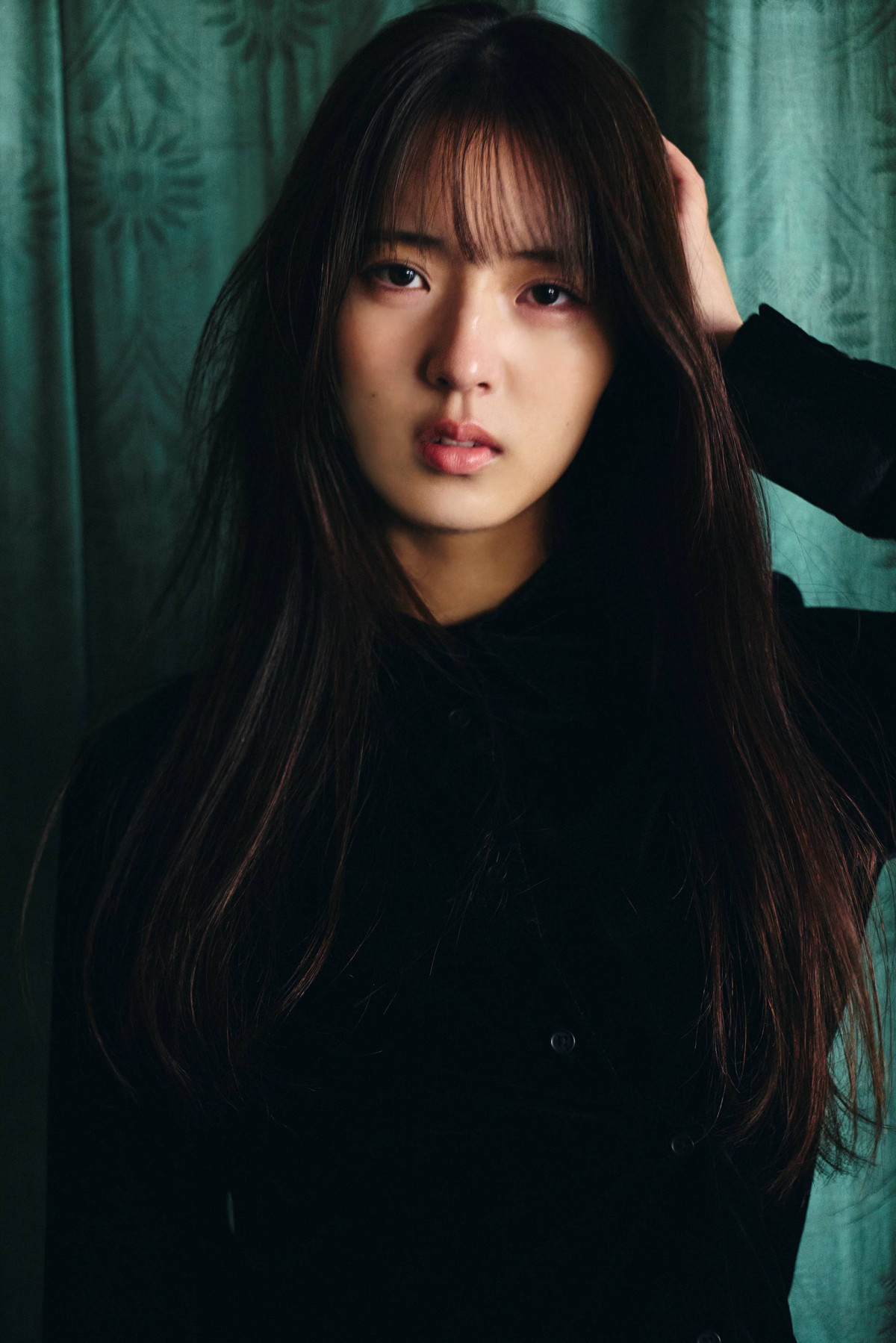 櫻坂46中嶋優月、品格漂う美しさ…『blt graph』表紙&巻頭に登場 櫻坂46中嶋優月、品格漂う美しさ…『blt graph』表紙&巻頭に登場