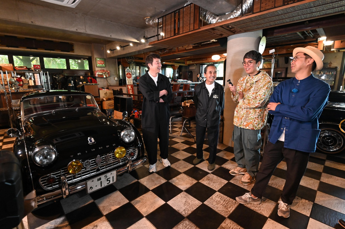 たぴろうさん専用です‼️★商品Ｎｏ.３６６６★クラシックカー好き必見☆オマケ付 おぎやはぎ＆加藤浩次、65年前の「練5」“英人気スポーツカー”に大興奮