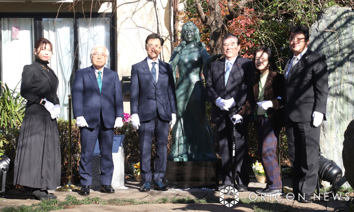 [チャリティ]★☆八代亜紀さん直筆書「令和」☆★ 2025年最新八代亜紀 サインの人気アイテム - メルカリ