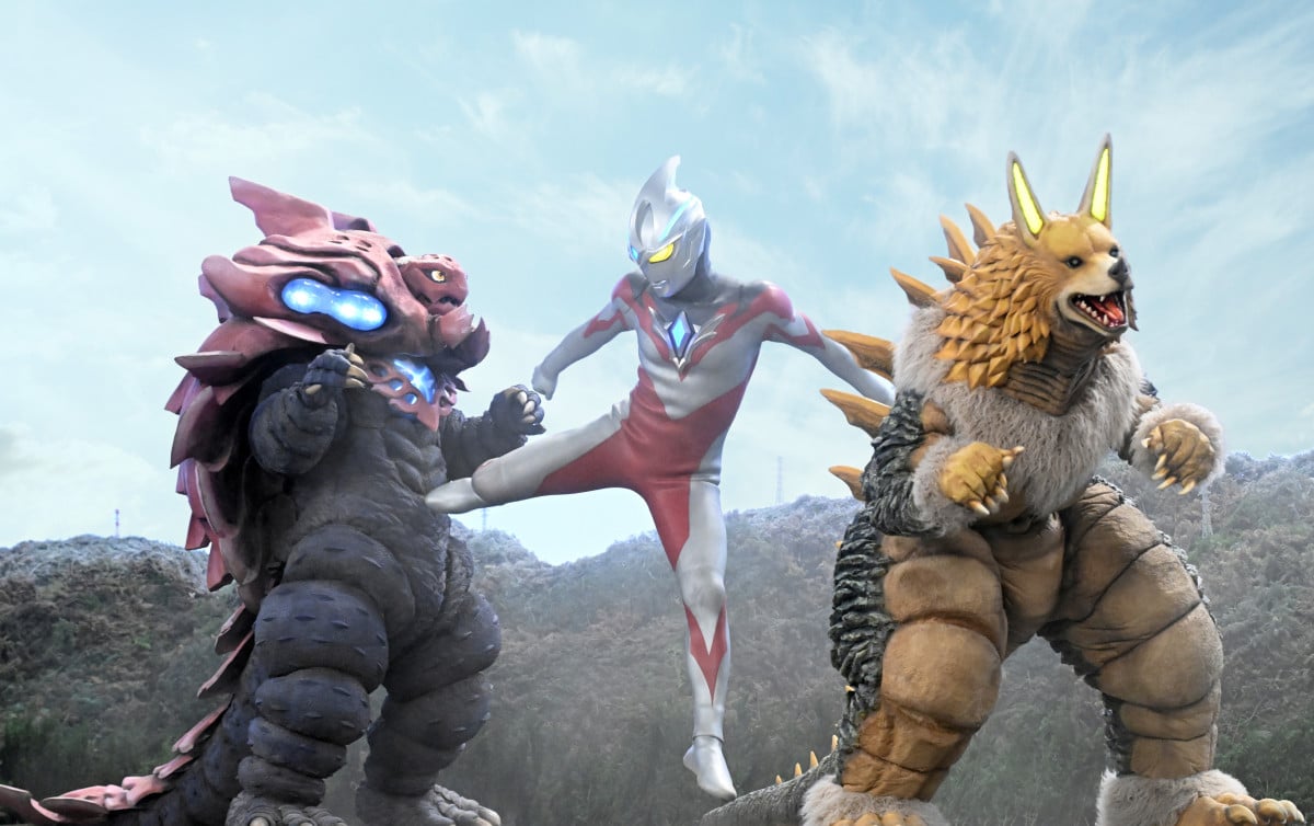 ウルトラマンバンク黒 DX Black Spark Lens Trigger Dark ver. | Ultraman TOY WEB