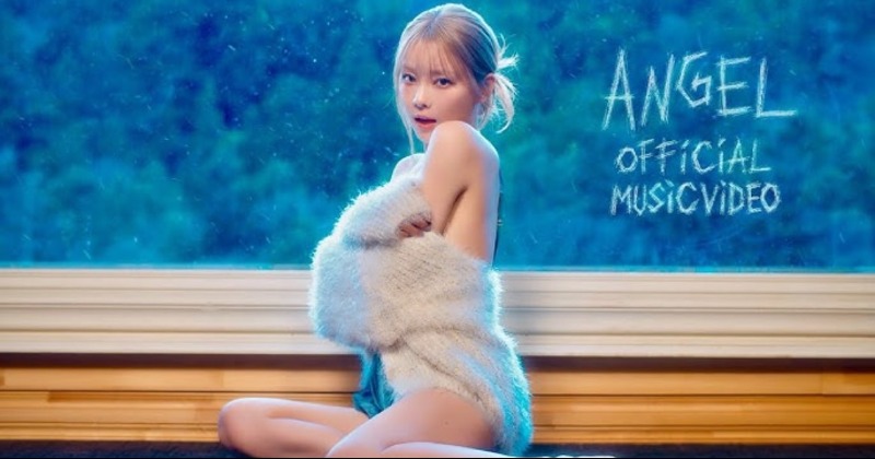 重盛さと美、白のレースランジェリーで美ボディ「ゆったりした格好に