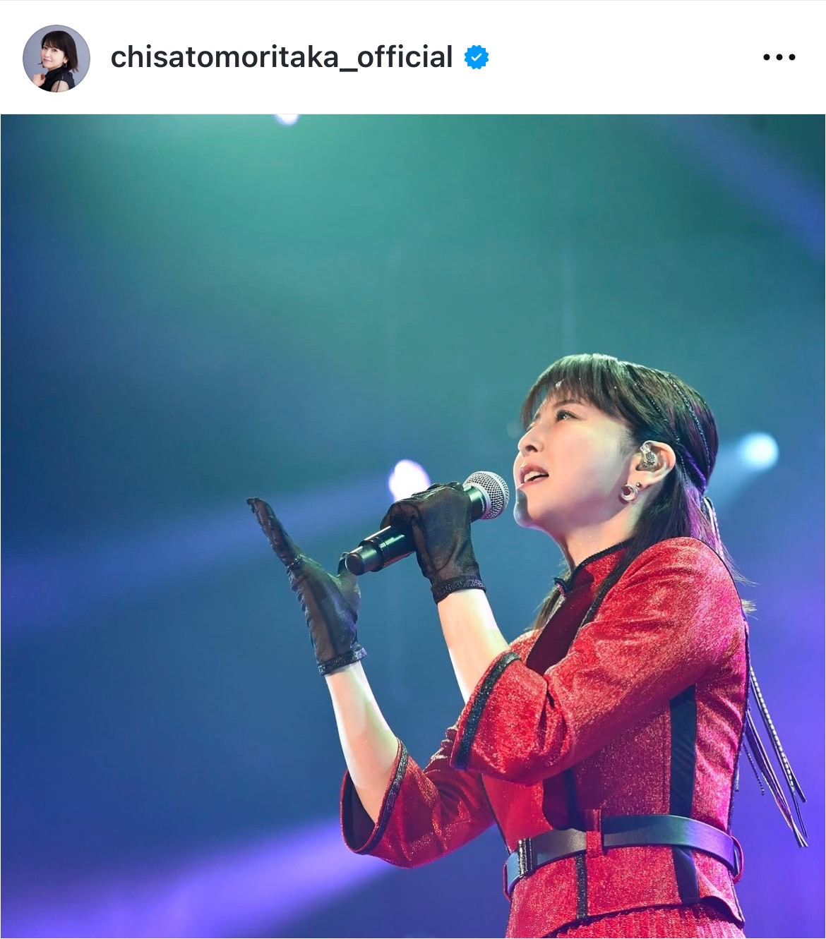 画像・写真 | 森高千里、絶対領域まぶしい“超ミニスカ”サンタ風ルック