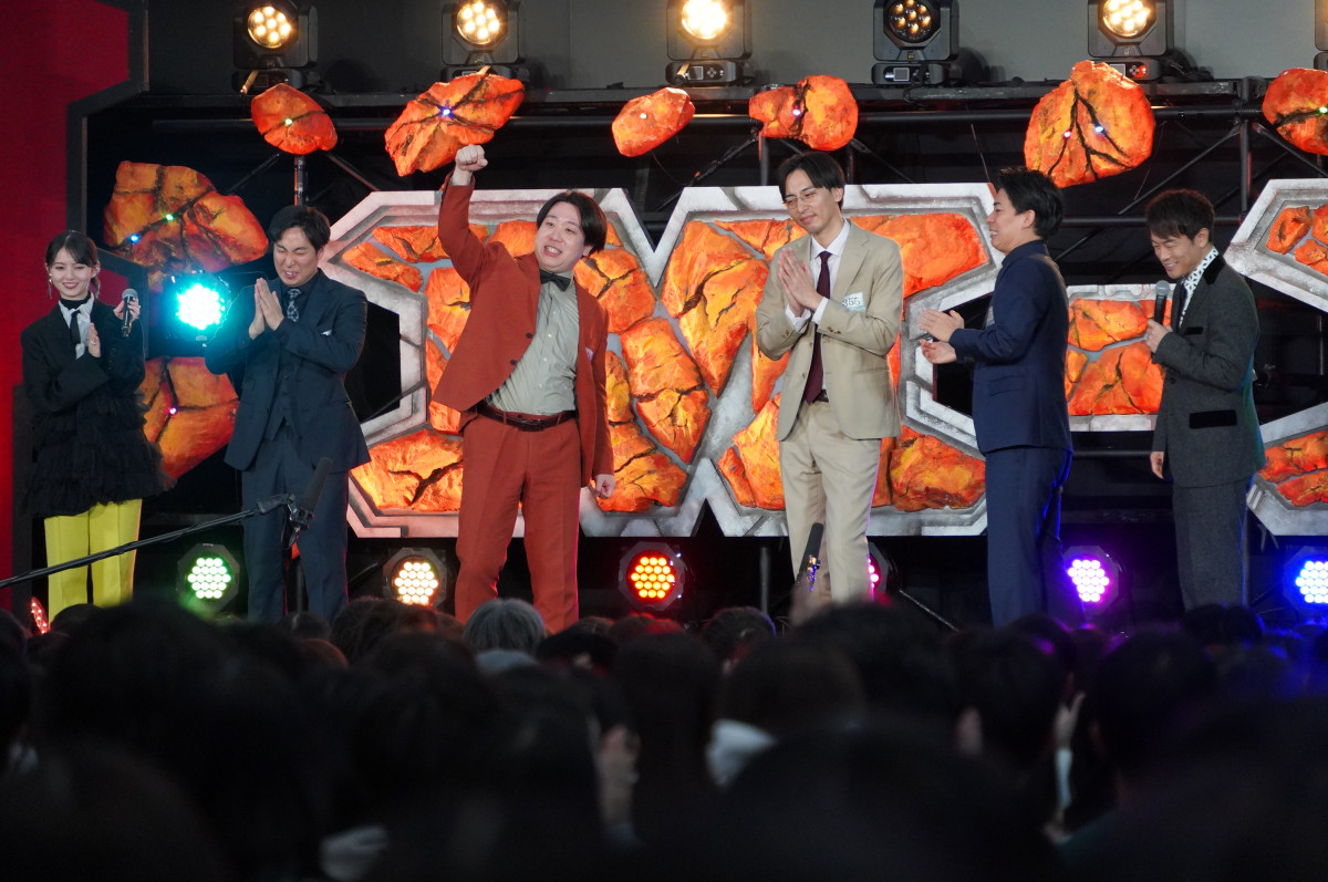 ()ԒAJx|X^[ (C)ORICON NewS inc. 