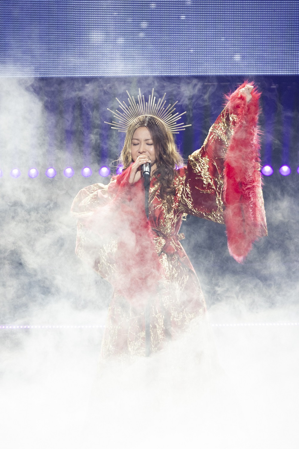 ライブレポート】倉木麻衣、デビュー25周年記念ライブ 「見えて