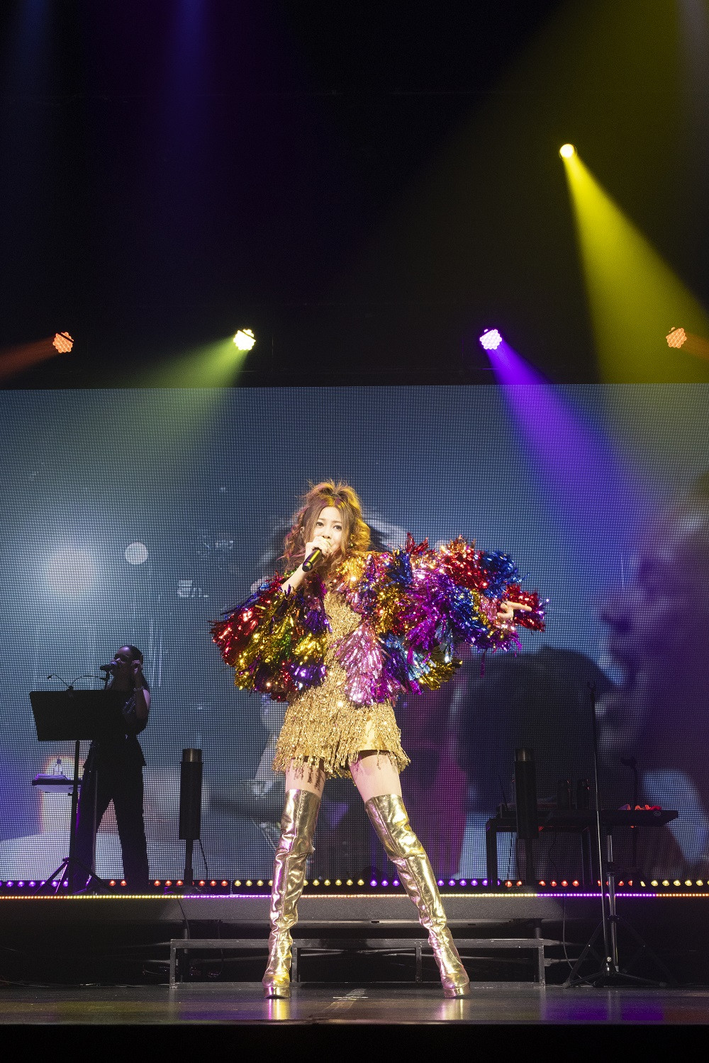 ライブレポート】倉木麻衣、デビュー25周年記念ライブ 「見えて