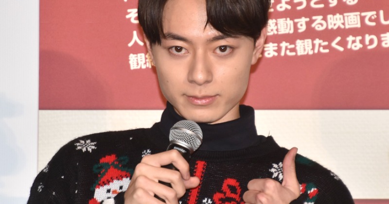 作間龍斗、クリスマスの思い出は“夢の国” けいこ終わりに行きニヤリ