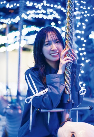 画像・写真 | 日向坂46金村美玖、クリスマスに『マガジン』表紙登場