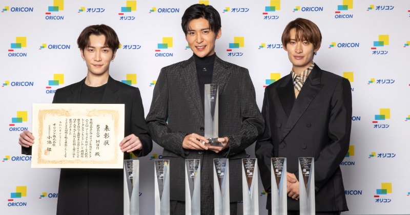 Snow Manが総売上154.2億円で自身初の年間セールス1位、「作品別」では