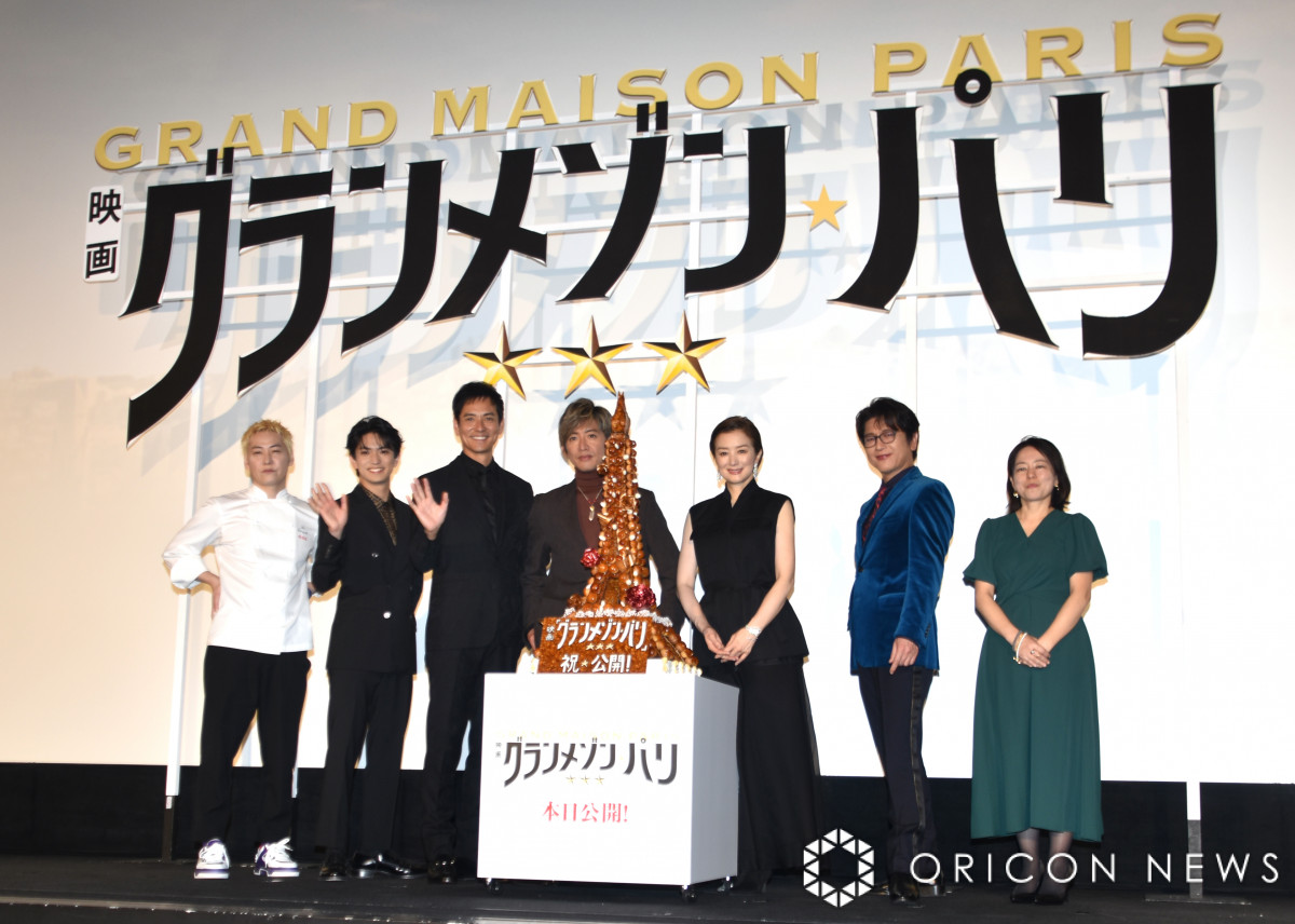 鈴木京香、出演映画初日に感涙 昨年5月の療養から復帰「体力に不安が