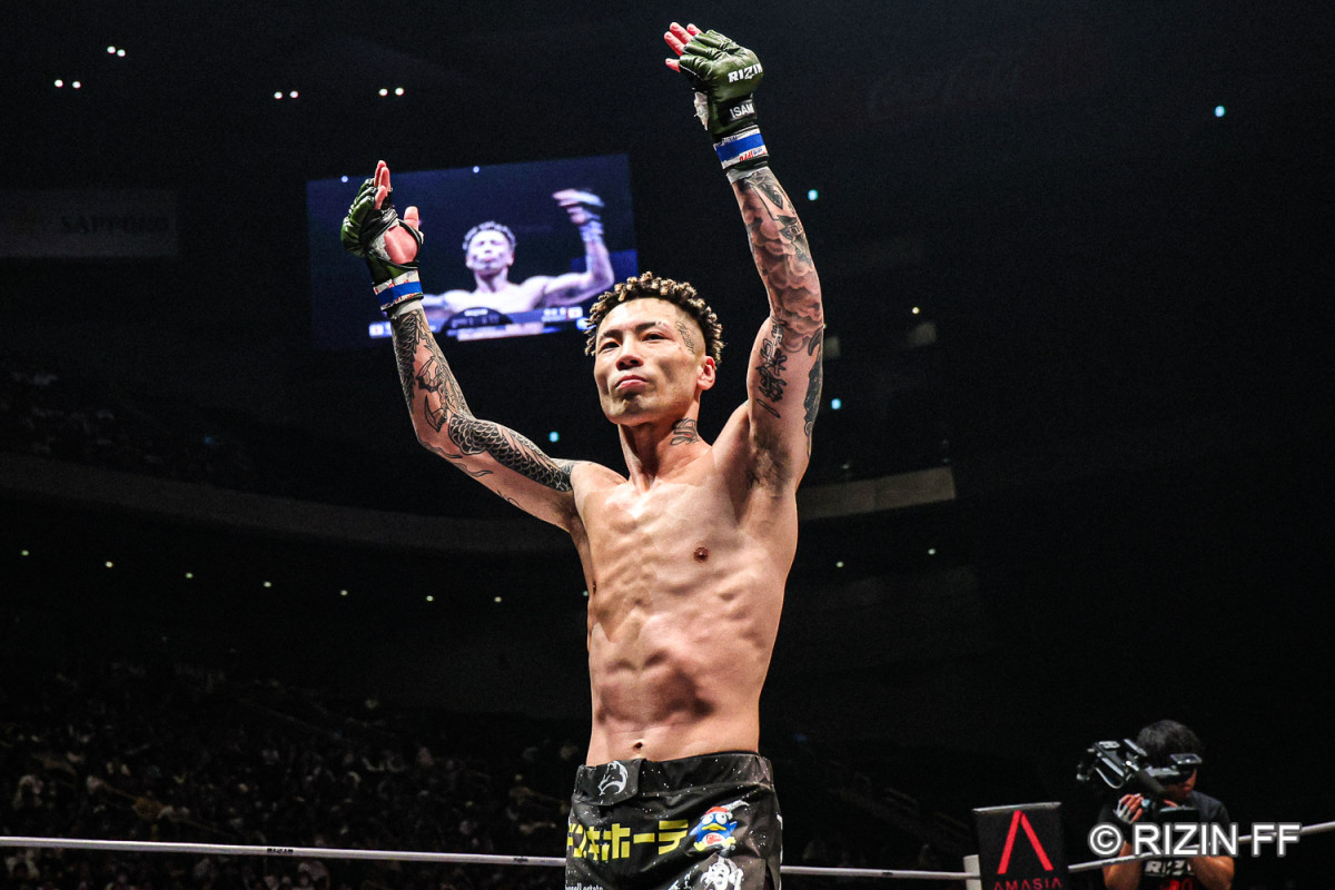 RIZIN】『雷神番外地』篠塚辰樹、ほぼ“左手”で野田蒼をKO
