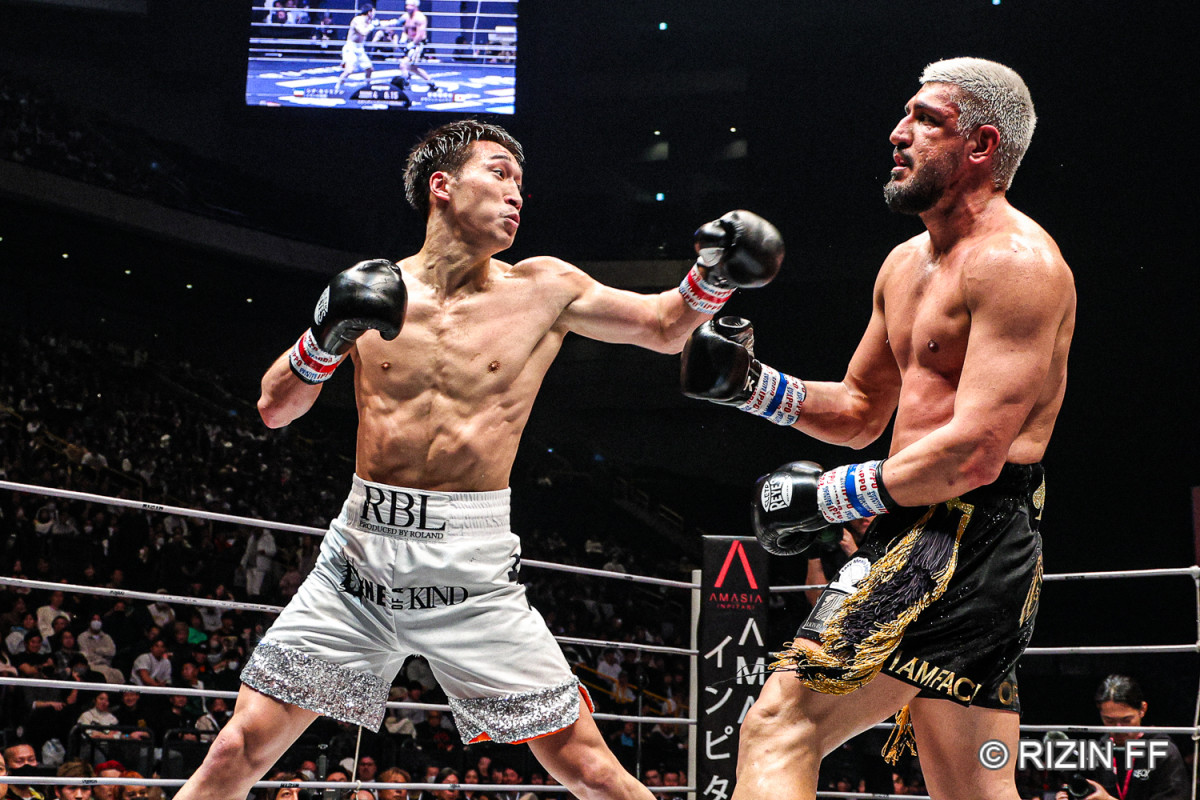 RIZIN】『雷神番外地』安保瑠輝也 “反則連発”のカリミアンに判定勝利