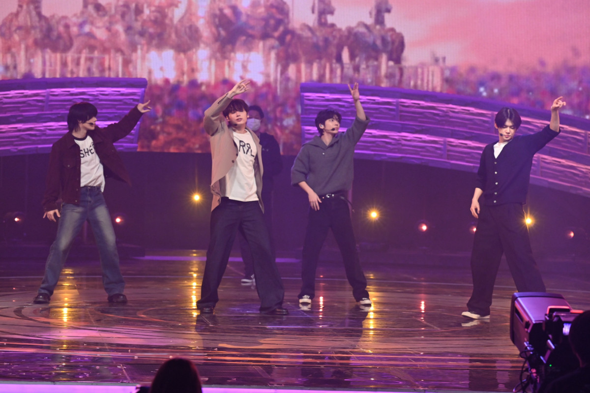 w75NHKg̍xn[TɎQTOMORROW X TOGETHER(C)NHK 