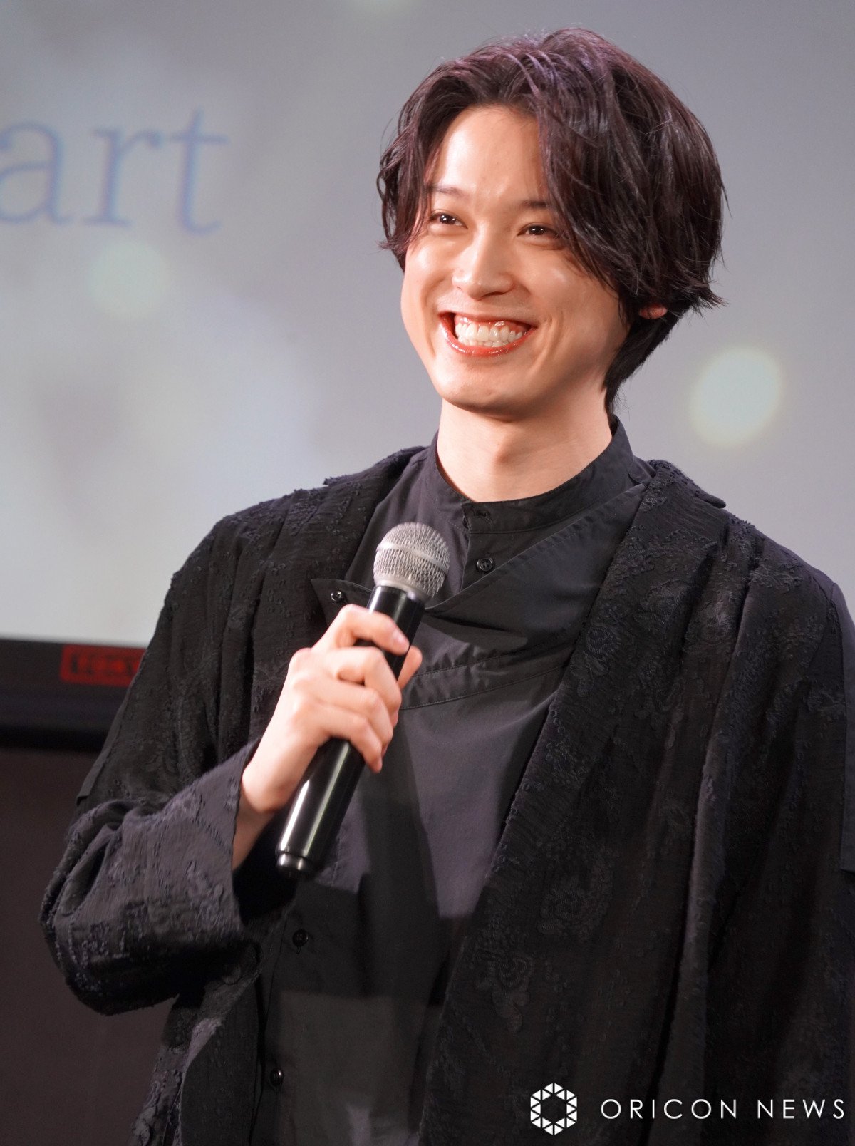MBSh}gwӂǂԂxLXgkɏoȂ{P (C)ORICON NewS inc. 
