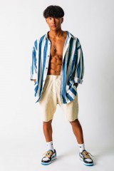 ���[�������� 