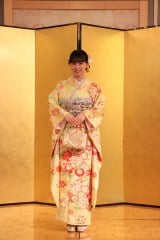 �q�{�H�� (C)2025 Zest, Inc. / �ߑ�����:������А����� 