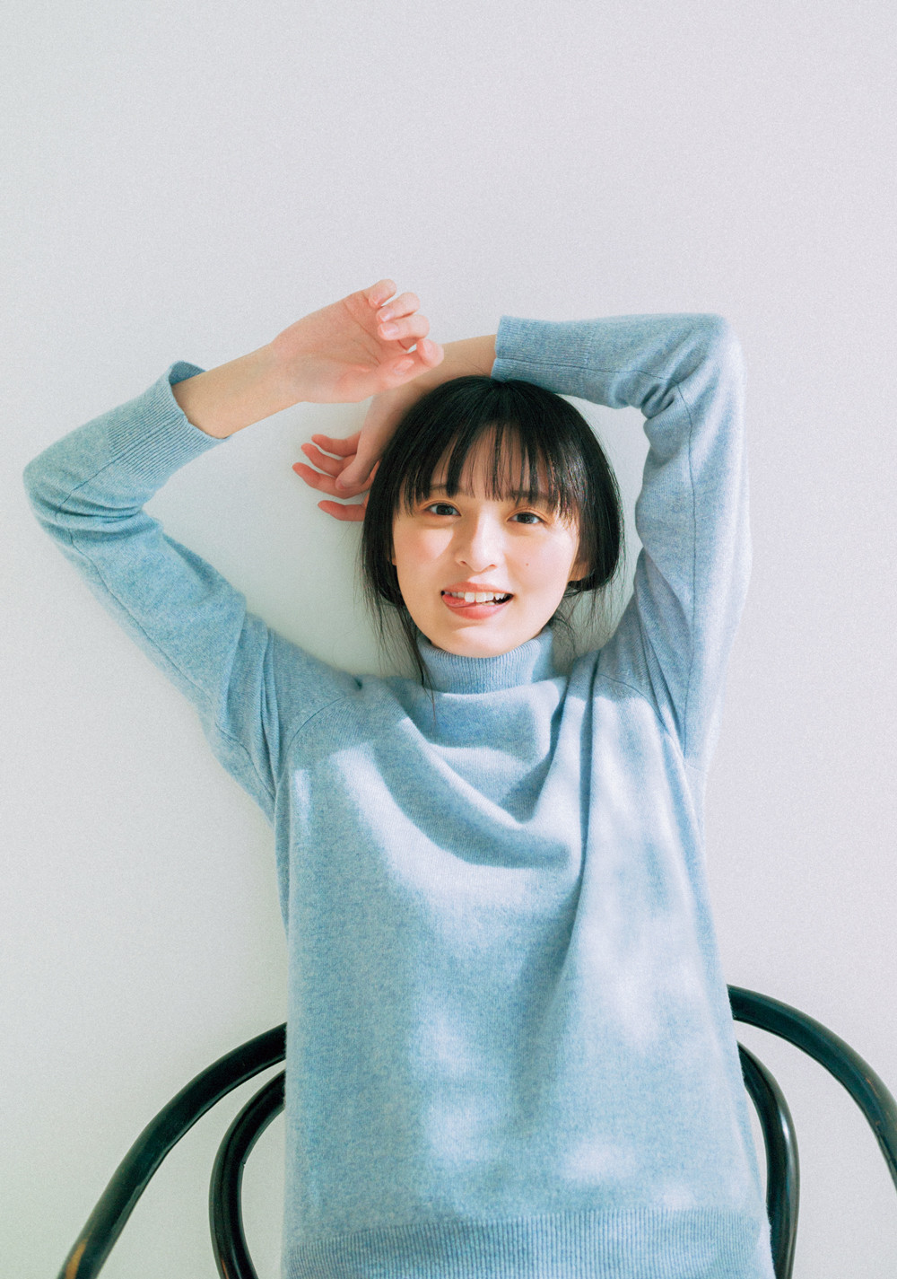 ☆乃木坂46♪遠藤さくら『週刊少年マガジンNo.25』の表紙飾る