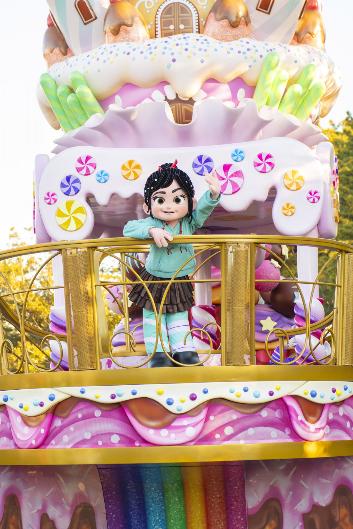 wfBYj[Epp[Ux̑3ew@lỹXEB[cE|bvE[hx̃V[wCbcEAEXEB[ct^C!x(C)Disney 