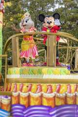 wfBYj[Epp[Ux̑3ew@lỹXEB[cE|bvE[hx̃V[wCbcEAEXEB[ct^C!x(C)Disney 