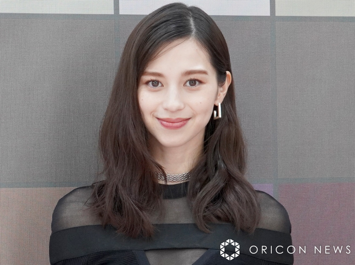 中条あやみ　2015 カレンダー　未開封 中条あやみ 2015 カレンダー 未開封 中条あやみ 2015 カレンダー 未