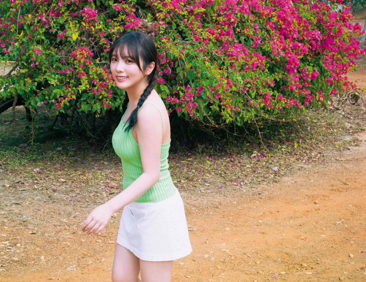 乃木坂46与田祐希、オフ感満載の脚見せゆるスウェット姿「普段の