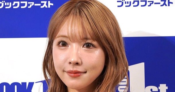 三上悠亜「隠しごとは全然ない」 初の美容本の見どころは「お尻のライン」