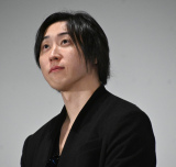 fwBLUE FIGHT `҂̃uCLO_ExIʉɓodaE (C)ORICON NewS inc. 