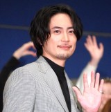 �f��w�A���_�[�j���W���x�̏������䂠�����ɏo�Ȃ����ԋ{�ˑ��N (C)ORICON NewS inc. 