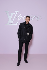CEBg 2025H~YERNV V[ɗꂵGChAEufB (C)LOUIS VUITTON 