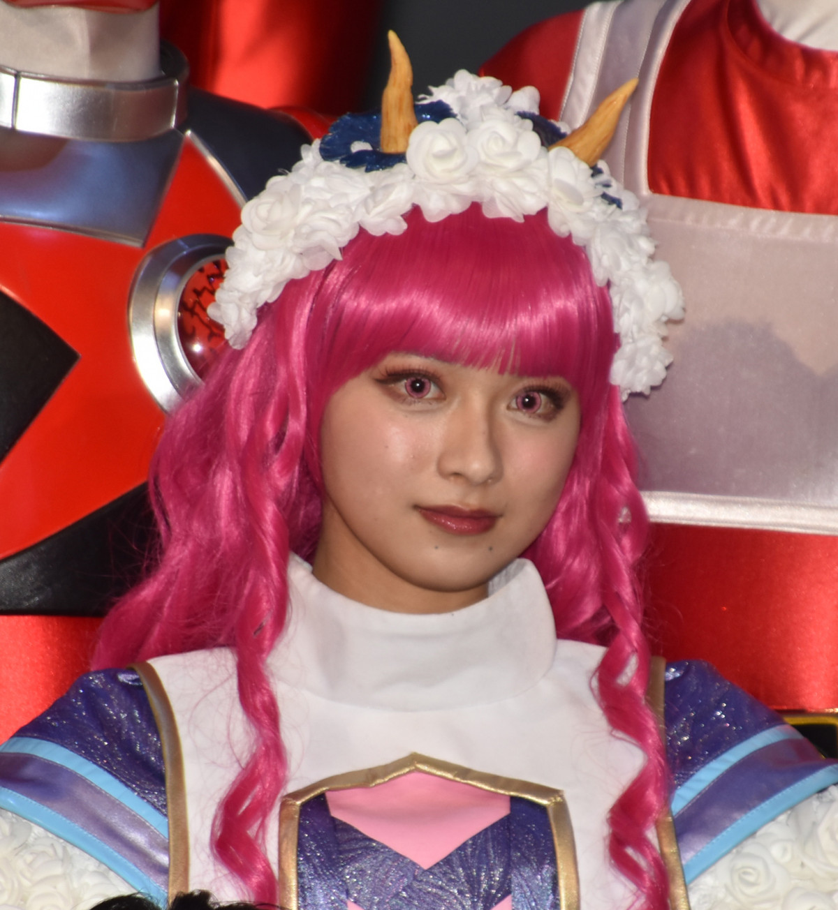 女戦隊 