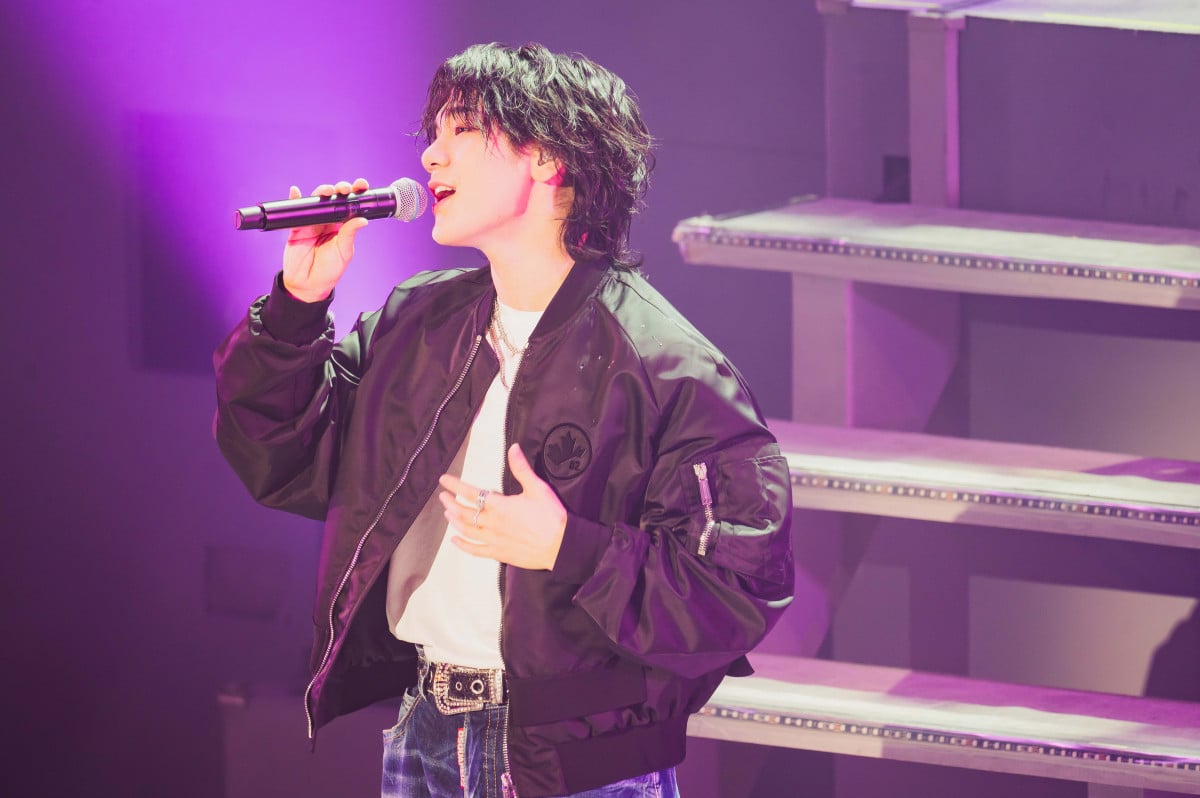 LAPOSTA】JO1豆原一成、新曲「ママへ」で感極まり涙 グループ愛