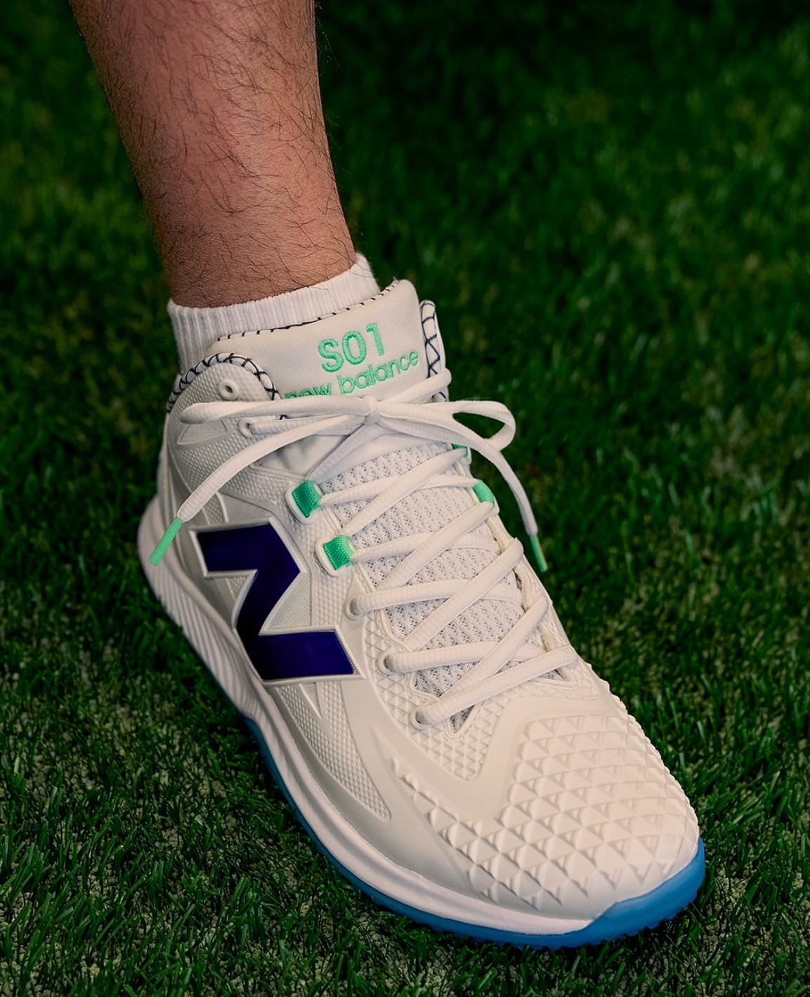 画像・写真 | 大谷翔平、ニューバランスの新作スニーカー姿に反響